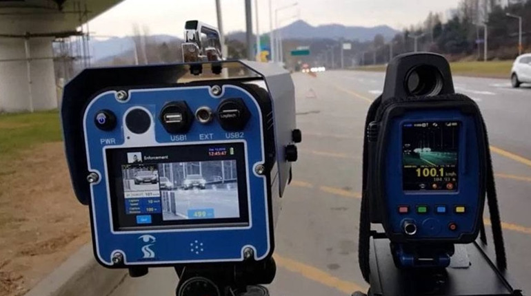 Поліція попереджає водіїв, що одна з шести камер TruCAM на Сумщині, розташована неподалік Глухова