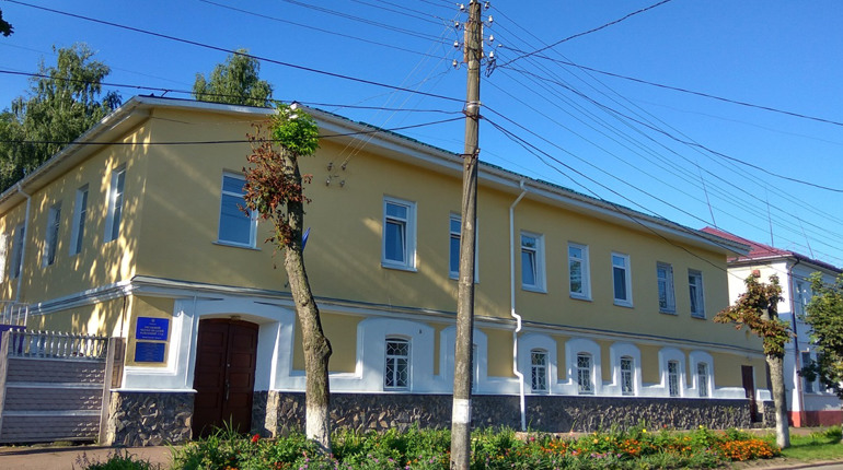 На Чернігівщині жінка за гроші "зливала" окупантам позиції ЗСУ. Як суд покарав матір чотирьох дітей