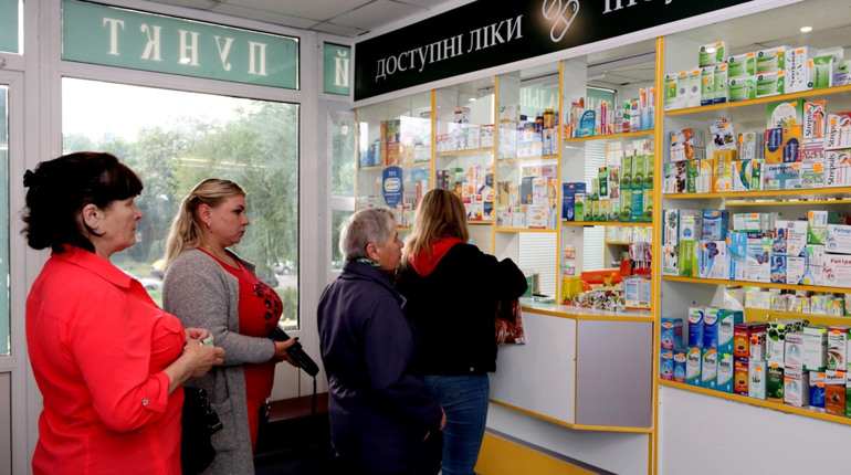 У Лозовій запрацювала цілодобова аптека. Де вона знаходиться