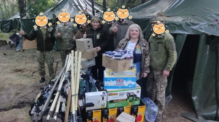 Ольга Отрохова та Вікторія Катриченко відвідали 31-у бригаду та передали військовим “великий вантаж”