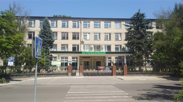 Скачав з інтернету конспект, отримав 50 тисяч