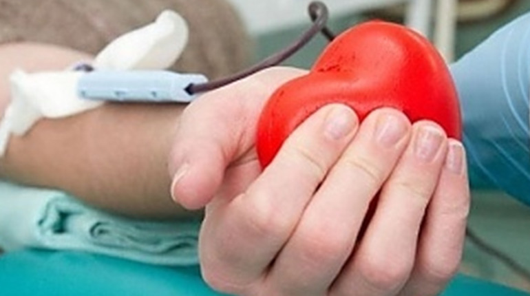 Донорам Южноукраїнської громади виплатять матеріальну допомогу. Що для цього потрібно?