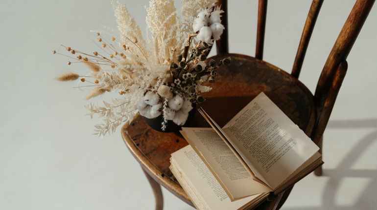 Література на літо: грандіозний список must read книжок для українців і українок – Platfor.ma