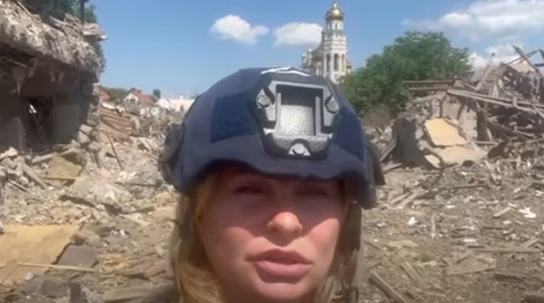 Як росіяни брешуть про скинуту на Нову Каховку бомбу