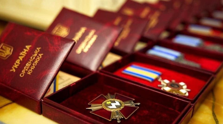 Військового з Южного нагородили орденом «ЗА МУЖНІСТЬ» ІІІ ступеня (посмертно) (ФОТО)