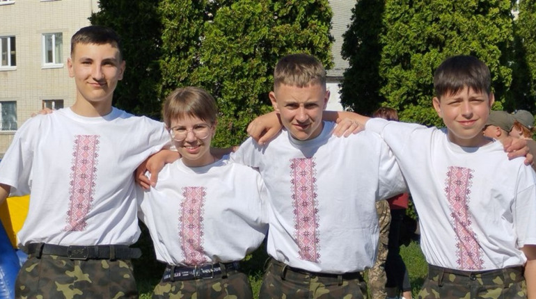 Рій «Стара фортеця» взяв участь у грі «Джура» та присвятив перемогу тростянецьким Героям. Фото