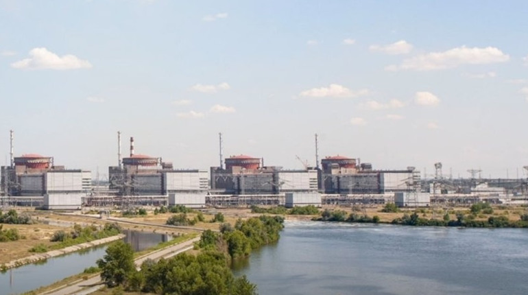 Рівень води у Каховському водосховищі впав до критичного. Поточна ситуація на Запорізькій АЕС