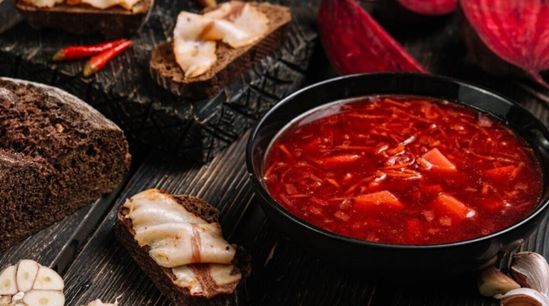 Вгадайте українську страву за трьома продуктами з рецепту