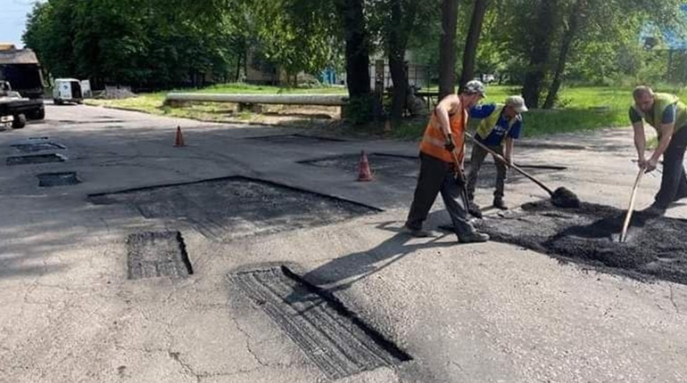 У Жовтих Водах незабаром розпочнеться ремонт внутрішньодворових проїздів: адреси