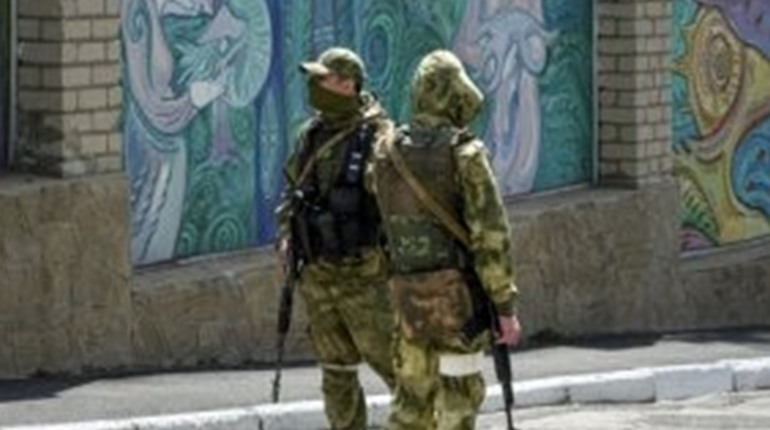 Евакуйованих мешканців затопленого Лівобережжя Херсонщини росіяни утримують умовах концтабору