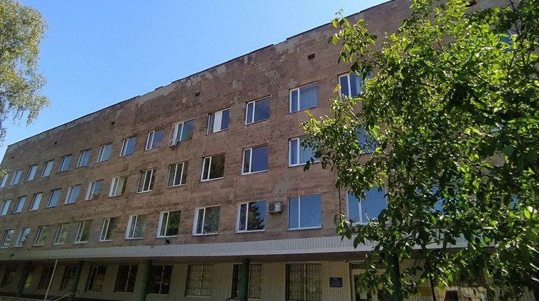 Лозівська поліклініка може переїхати. В чому причина