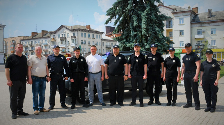 26 авто ніжинська громада передала для посилення обороноздатності країни