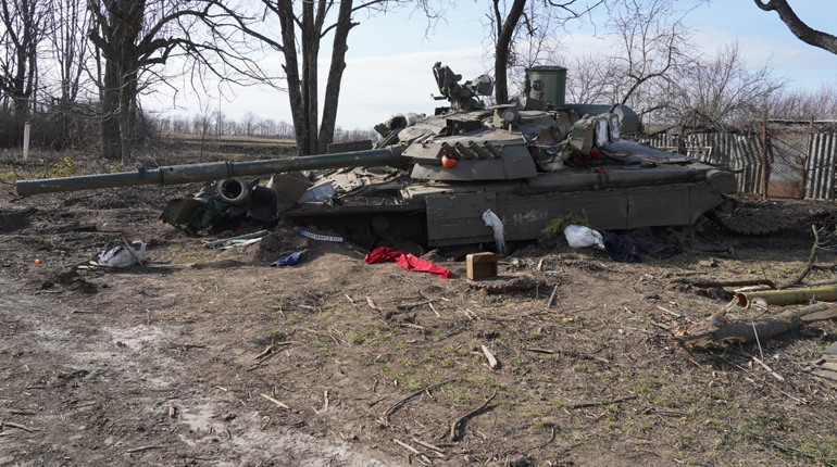 На Сумщині судитимуть російського військового, який наказав розстріляти з танка лікарню в Тростянці