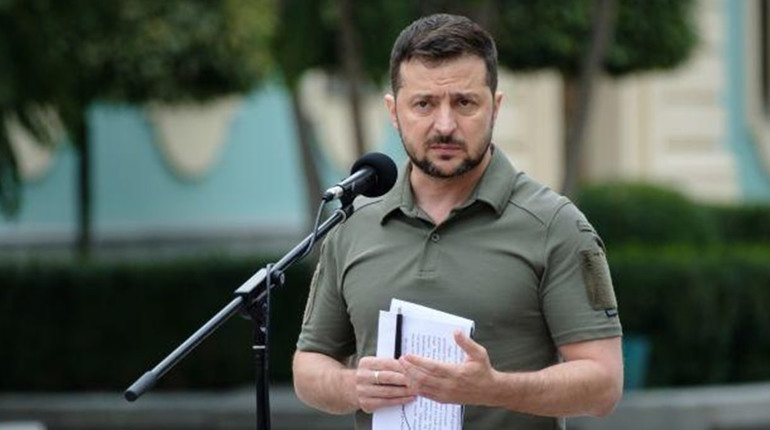 Англійська мова в Україні отримає новий статус: законопроєкт Зеленського вже у Верховній Раді