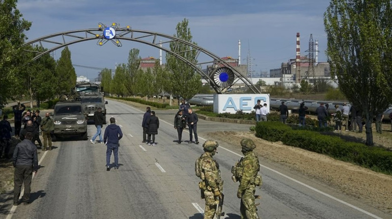 Росіяни поступово покидають окуповану Запорізьку АЕС. Подробиці
