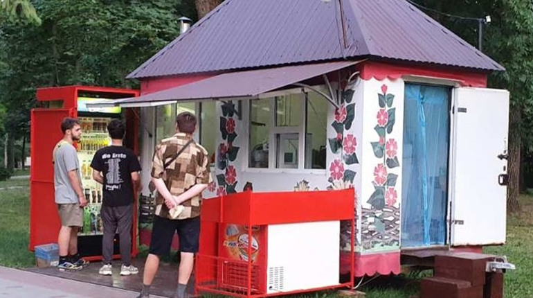 Депутати хочуть отримати від інспекторів з благоустрою акти перевірок на дотримання МАФами чистоти