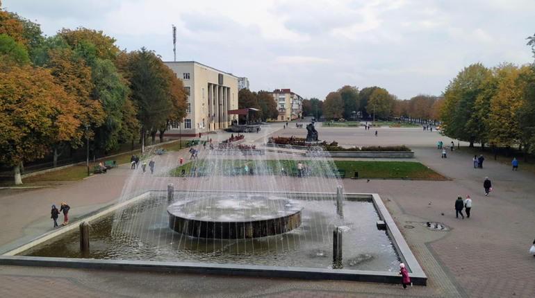 Для перейменування Червонограда потрібні громадські слухання та рішення чотирьох рад