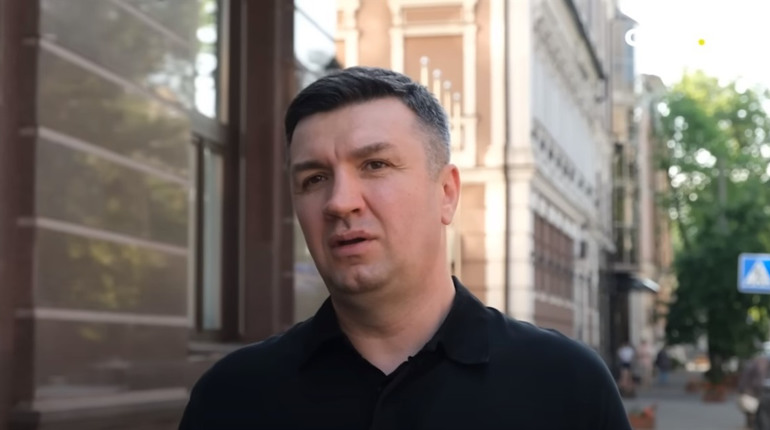 Відомий український журналіст переконаний: незабаром ЗСУ звільнять місто його дитинства - Сватове