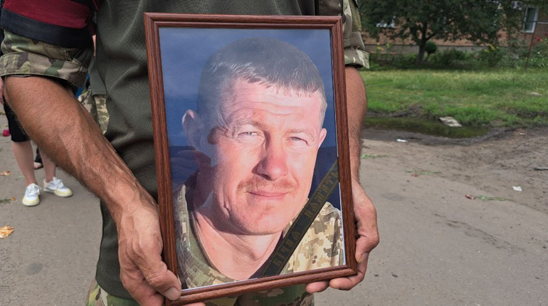 У Гадячі попрощалися із загиблим Сергієм Тищенком