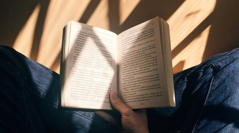 Час читати: 5 книг для жінок та про жінок, які прагнуть успіху