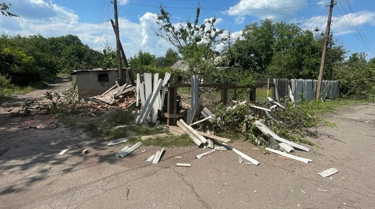 Росіяни 6 липня п’ять разів обстріляли Курахівську громаду. Які населені пункти постраждали