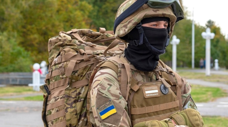 Бронежилети для військового: надійний захист життя