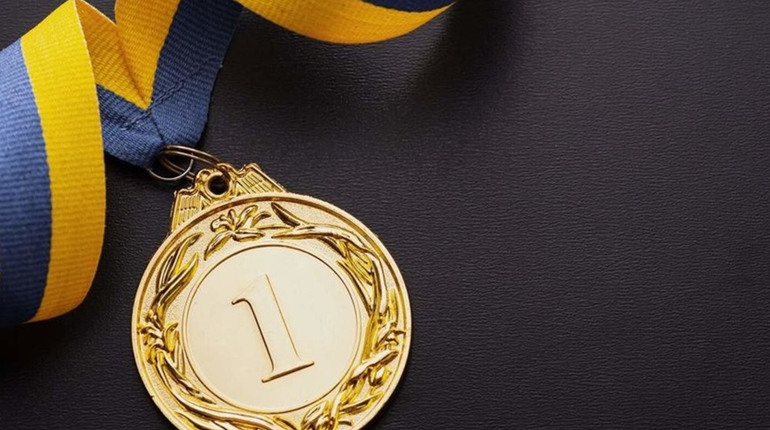 Курахівські спортсмени зайняли призові місця на чемпіонаті з пауерліфтингу. Хто переміг у змаганнях