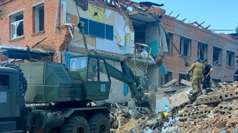 В Оріхові завершилися рятувально-пошукові роботи на місці авіаудару. Знайшли ще трьох загиблих