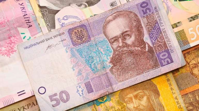 В Україні змінили порядок виплат переселенцям: хто зможе отримати допомогу