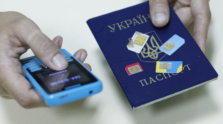 На окупованій Херсонщині у жителів вилучають сім-карти українських операторів