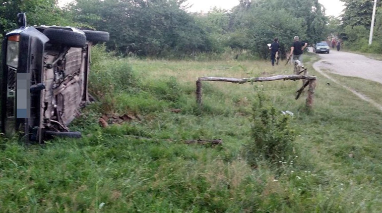 На Зарічненщині поліцейські затримали нетверезого водія, який скоїв ДТП