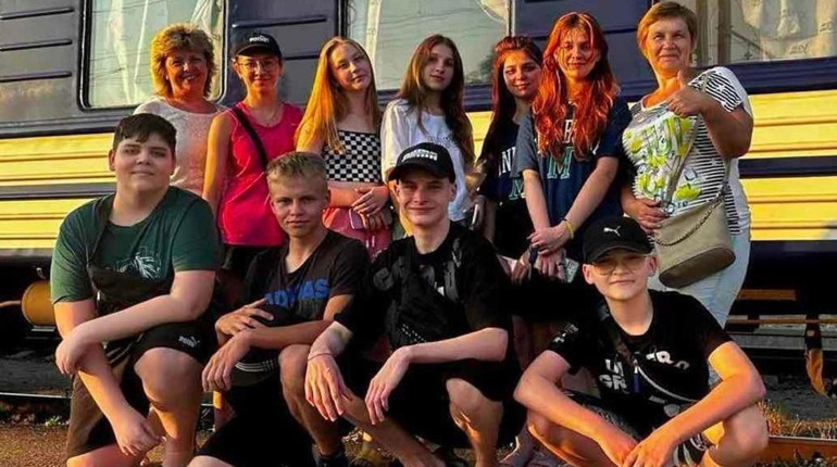 Діти з Херсонщини відпочили на гірськолижному курорті в Чернівецькій області