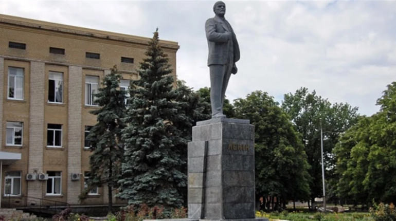 Окупанти у Генічеську створили "військовий комісаріат”