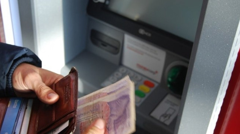 Що потрібно знати про нові правила поповнення карток, які набудуть чинності з 1 серпня