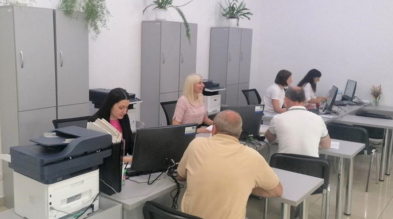 Тростянецький ЦНАП отримав нове обладнання і тепер може обслуговувати тростянчан навіть вдома