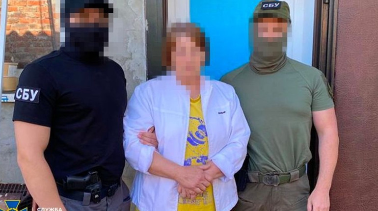 На Чернігівщині затримали агентку російського ГРУ, що шпигувала за бойовою авіацією ЗСУ