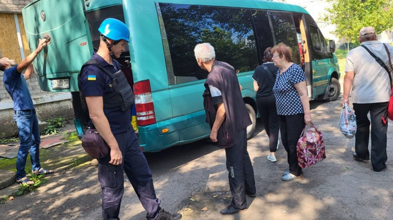 Безкоштовна евакуація з Торецька до Дніпра. Наступний автобус вже 28 липня
