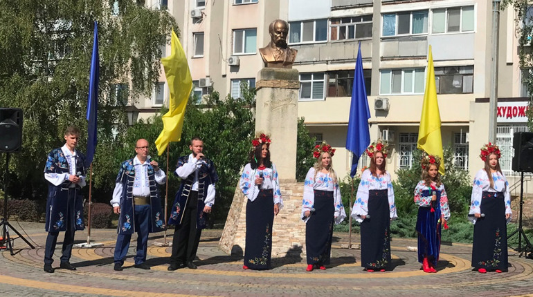 В Южному відбувся урочистий мітинг до Дня Державності (ФОТО)