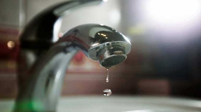 Припинення водопостачання у Чернігові: Аварійно-ремонтні роботи на водопроводі
