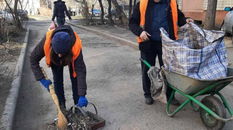 В одній з громад Покровського району і далі не будуть платити комунальні. Чиїм коштом банкет