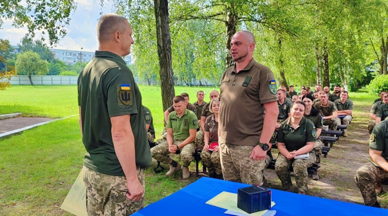 ДЕНЬ ВІЙСЬКОВОЇ ЧАСТИНИ У НІЖИНІ