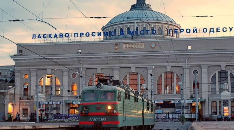 Потяги до Одещини курсуватимуть частіше
