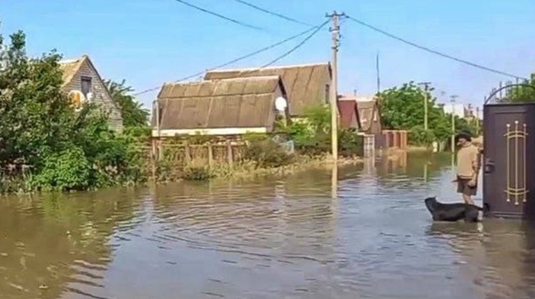 "В моєму будинку проживали окупанти, а потім його спалили"