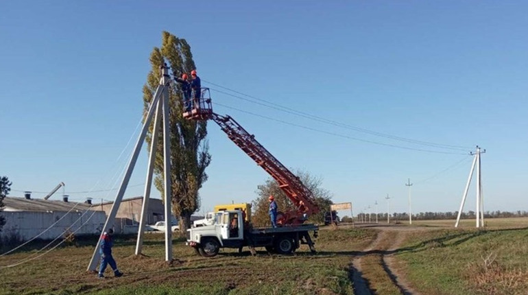 У Запорізькій області відновили енергопостачання для понад 10 тисяч споживачів