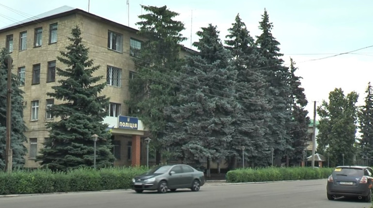 Загрожує до 5 років. Жителя Лозівського району викрили у зберіганні наркотичної речовини