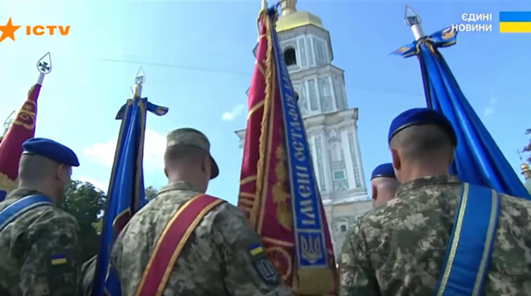 Під час урочистої частини відзначення Дня Незалежності у Києві відзначено шосткинских захисників