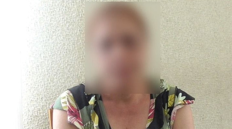 Шахрайка на Охтирщині: видаючи себе за благодійницю, ошукувала літніх громадян