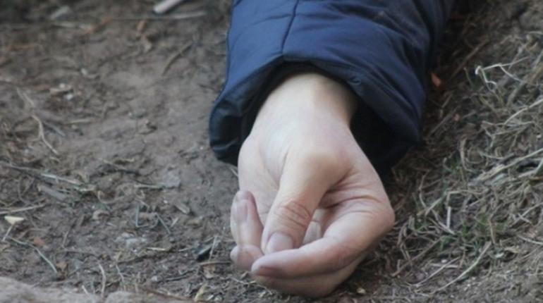В Южному знайшли мертвими сімейну пару