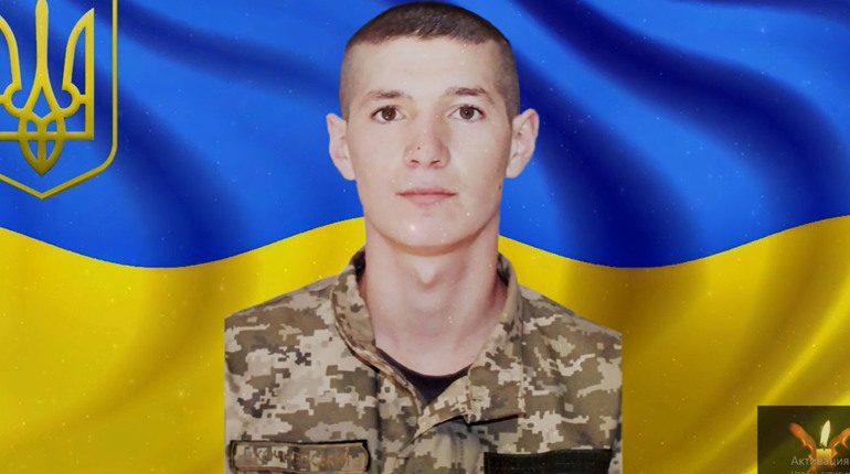 Рвався на захист України, але, на жаль, прослужив зовсім не довго: Пам'яті Героя Олега Кочневського
