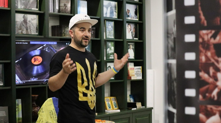 «Як створити івент, що стане подією?»: викладач, ведучий, режисер Олександр Висоцький у Первомайську